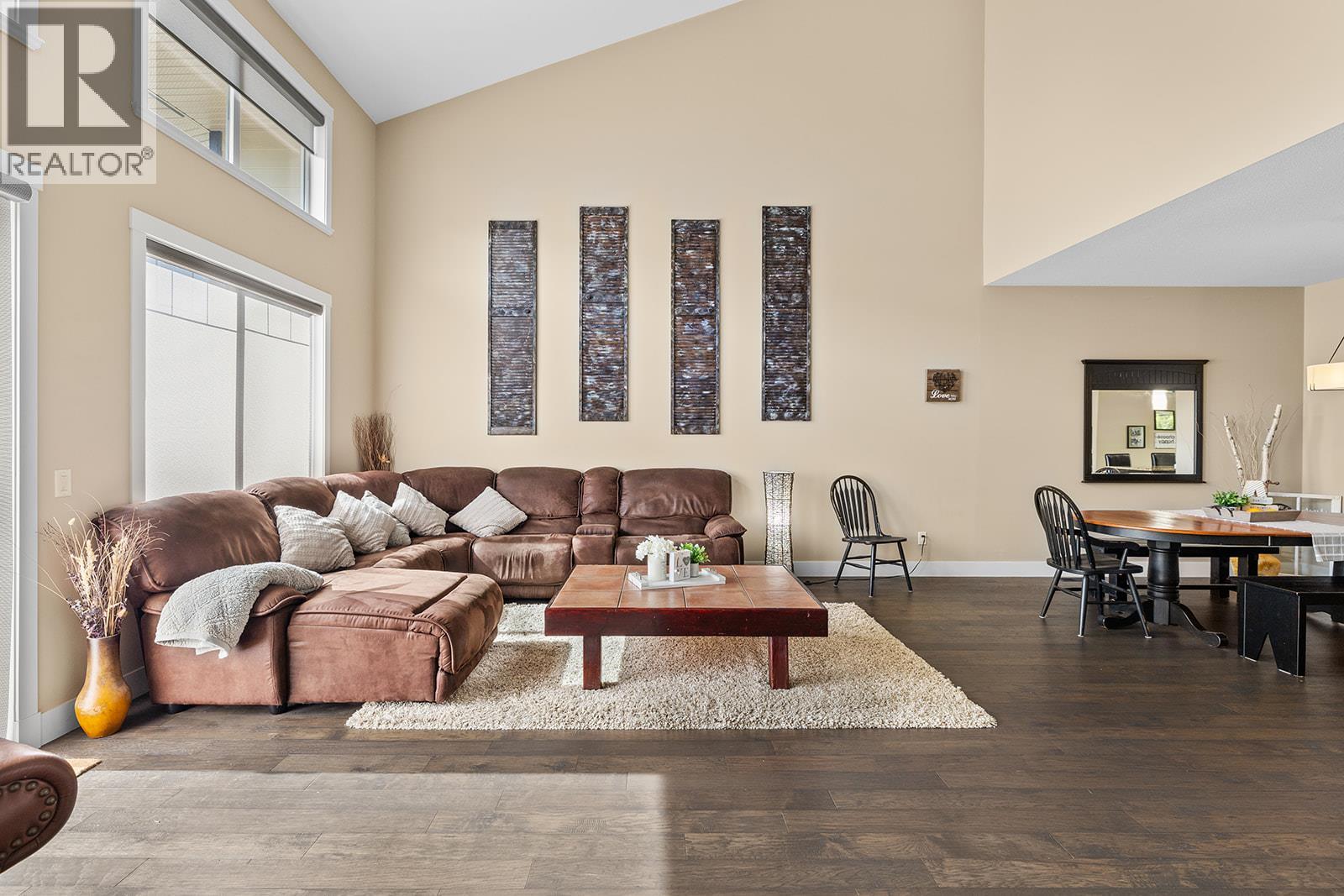 19 3359 Cougar Road, West Kelowna