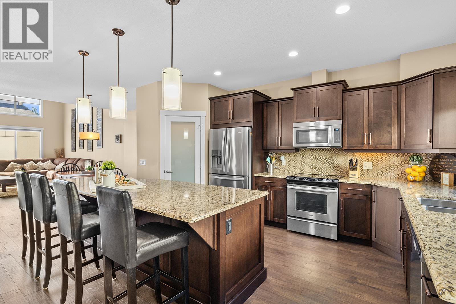 19 3359 Cougar Road, West Kelowna