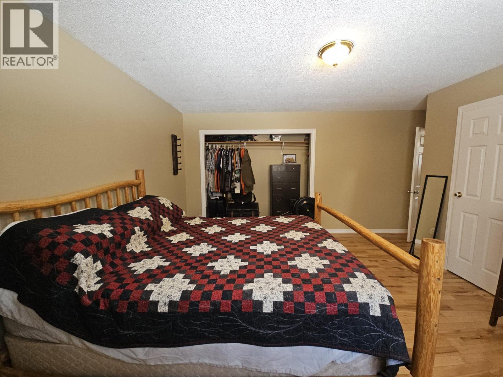  6128 Kurjata Road, Chetwynd