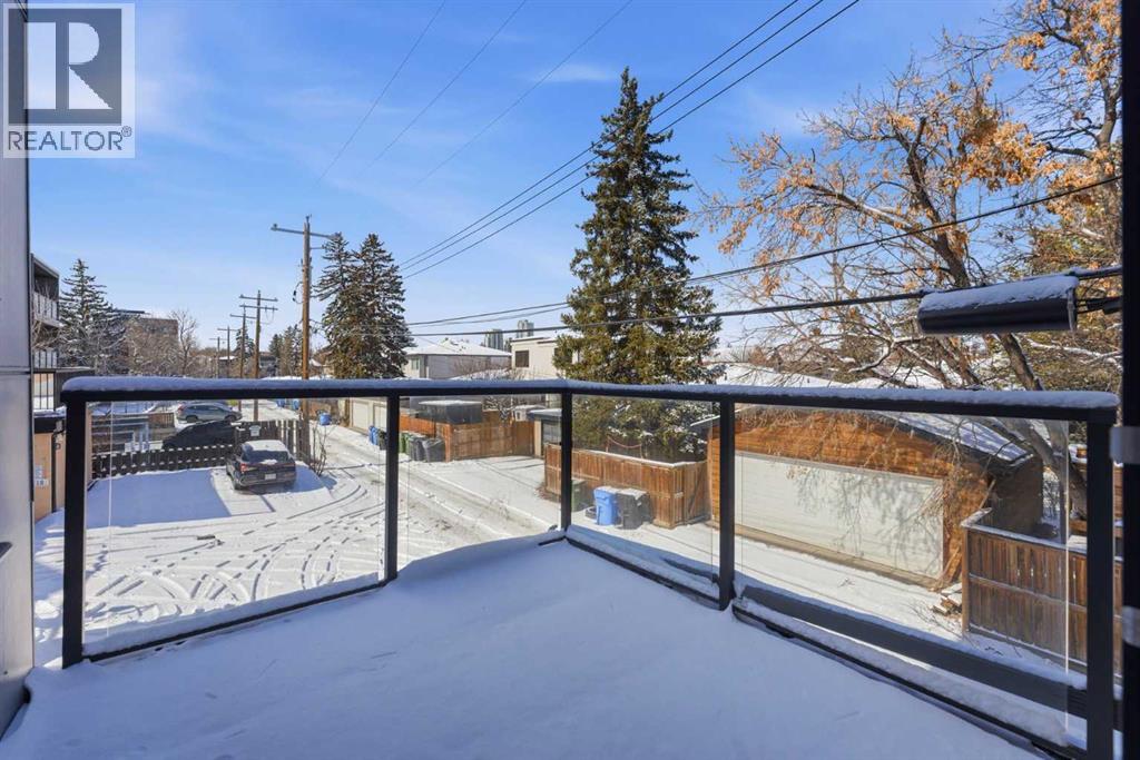 Single Family House for Sale in    Avenue SW Shaganappi Calgary 