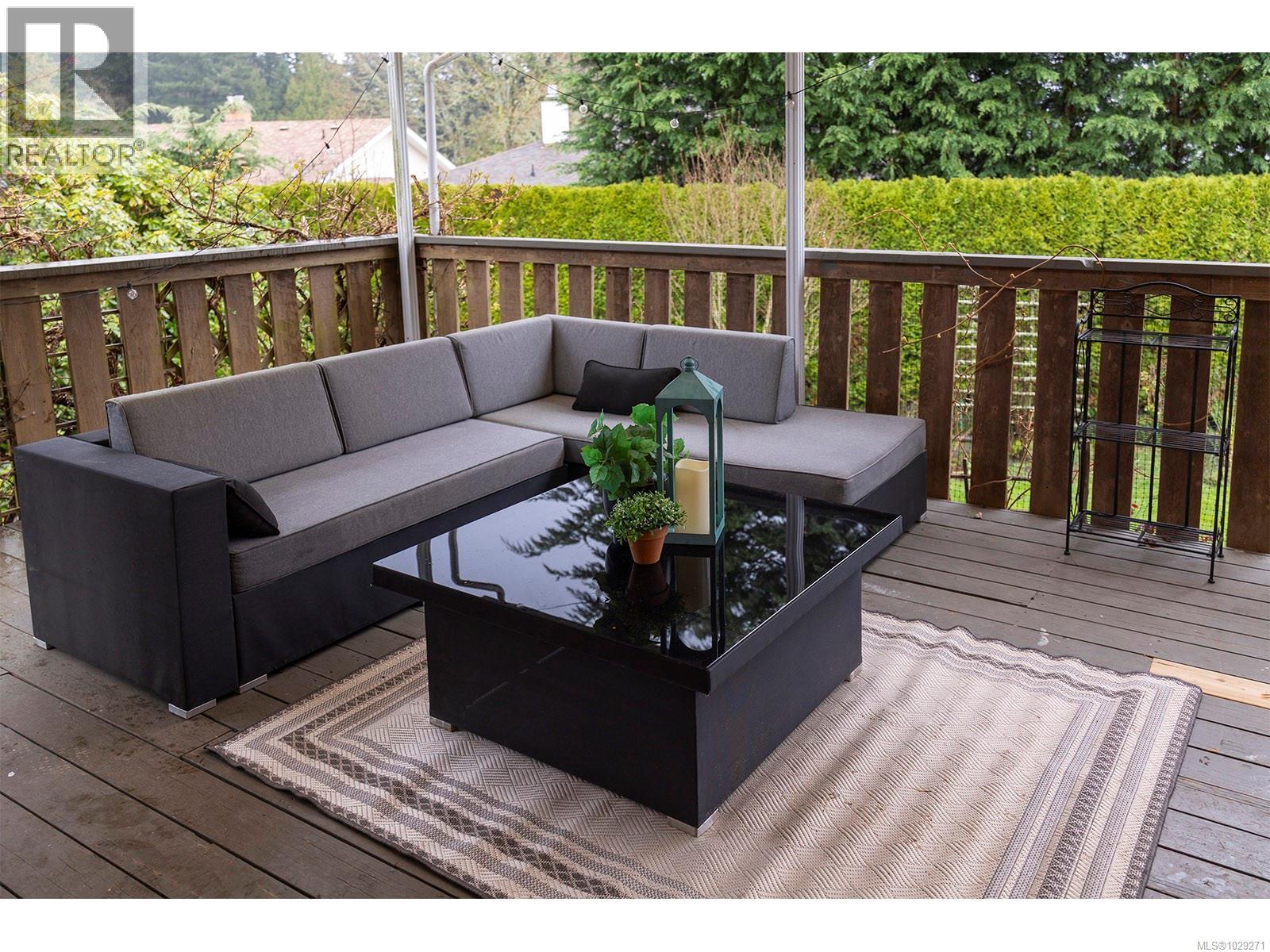  5047 Benton Court, Saanich