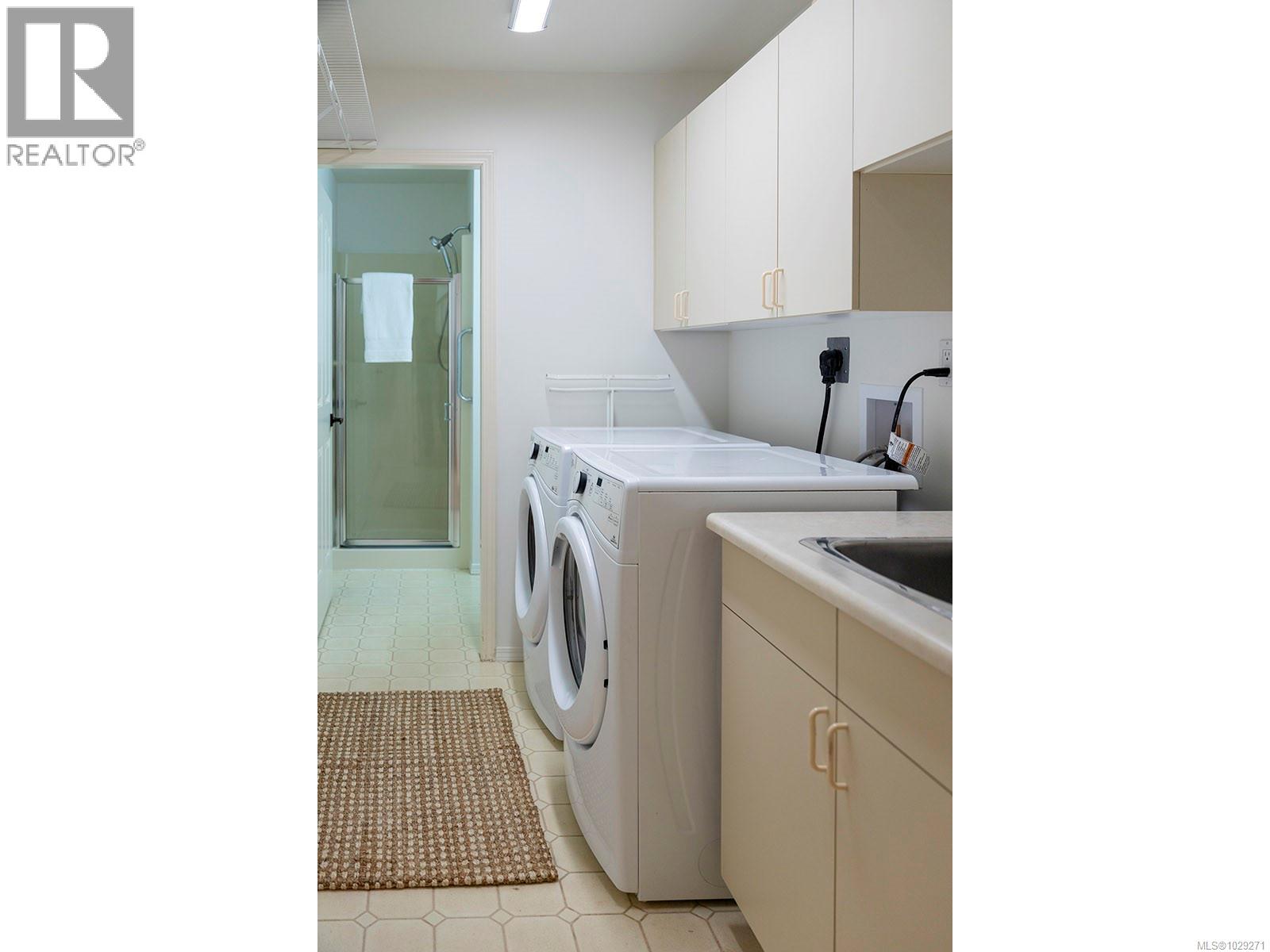  5047 Benton Court, Saanich