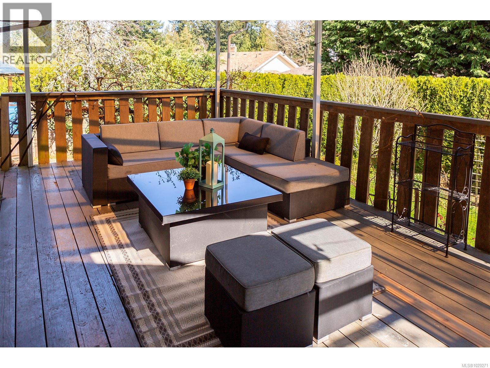  5047 Benton Court, Saanich