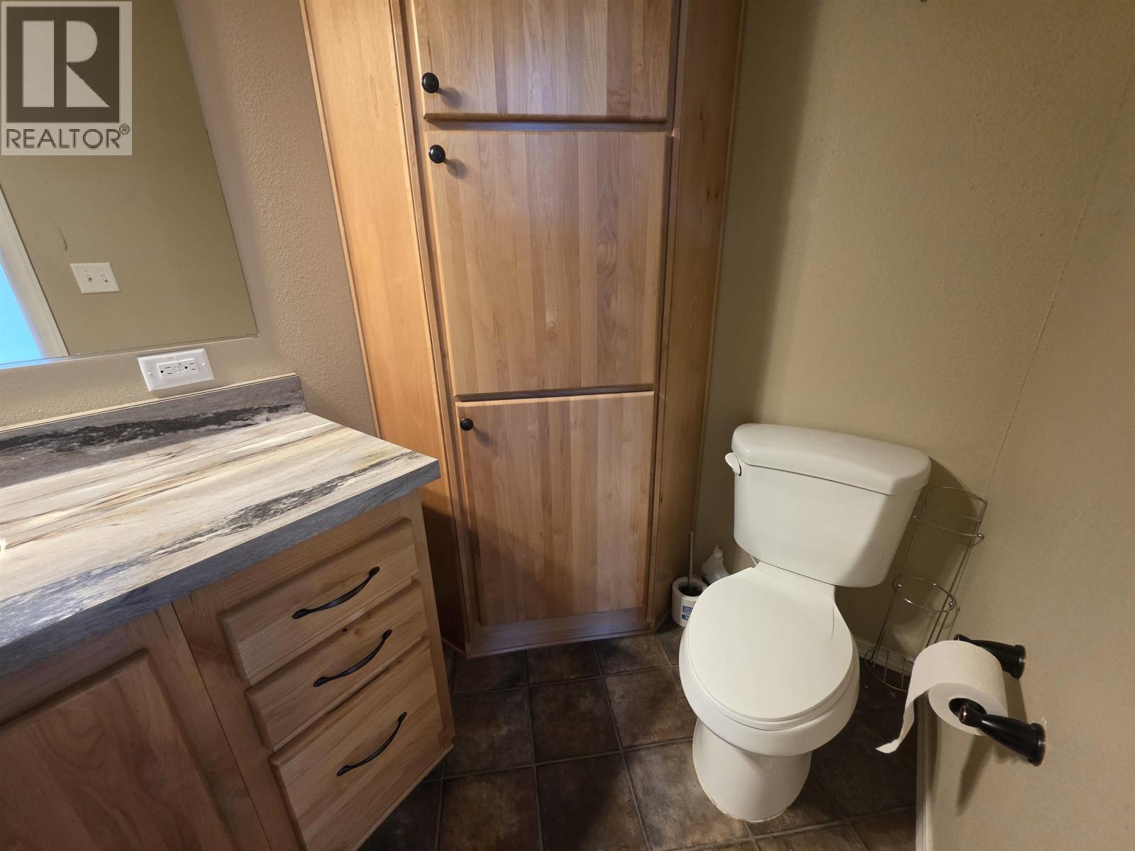 #71 3889 MULLER AVENUE - 12