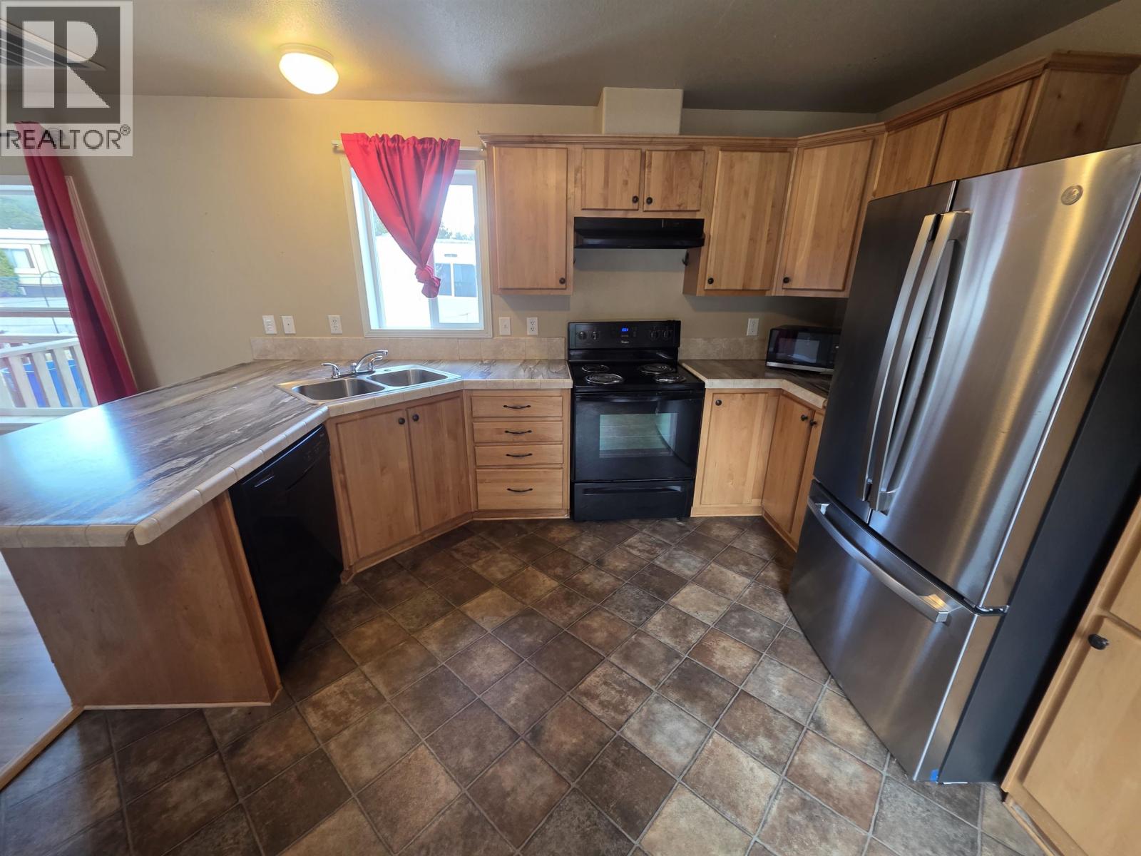 71 3889 MULLER AVENUE, Terrace