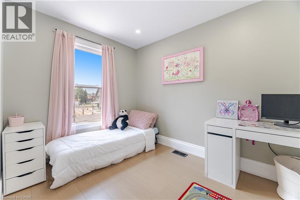 61 STIRTON Street - 27