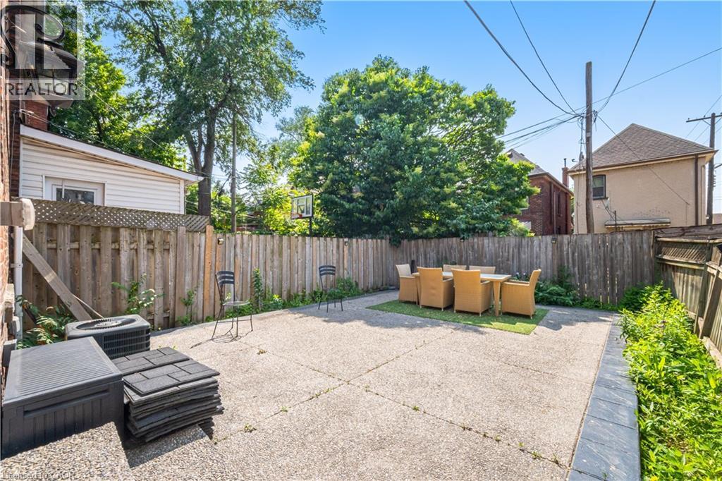 61 STIRTON Street - 36