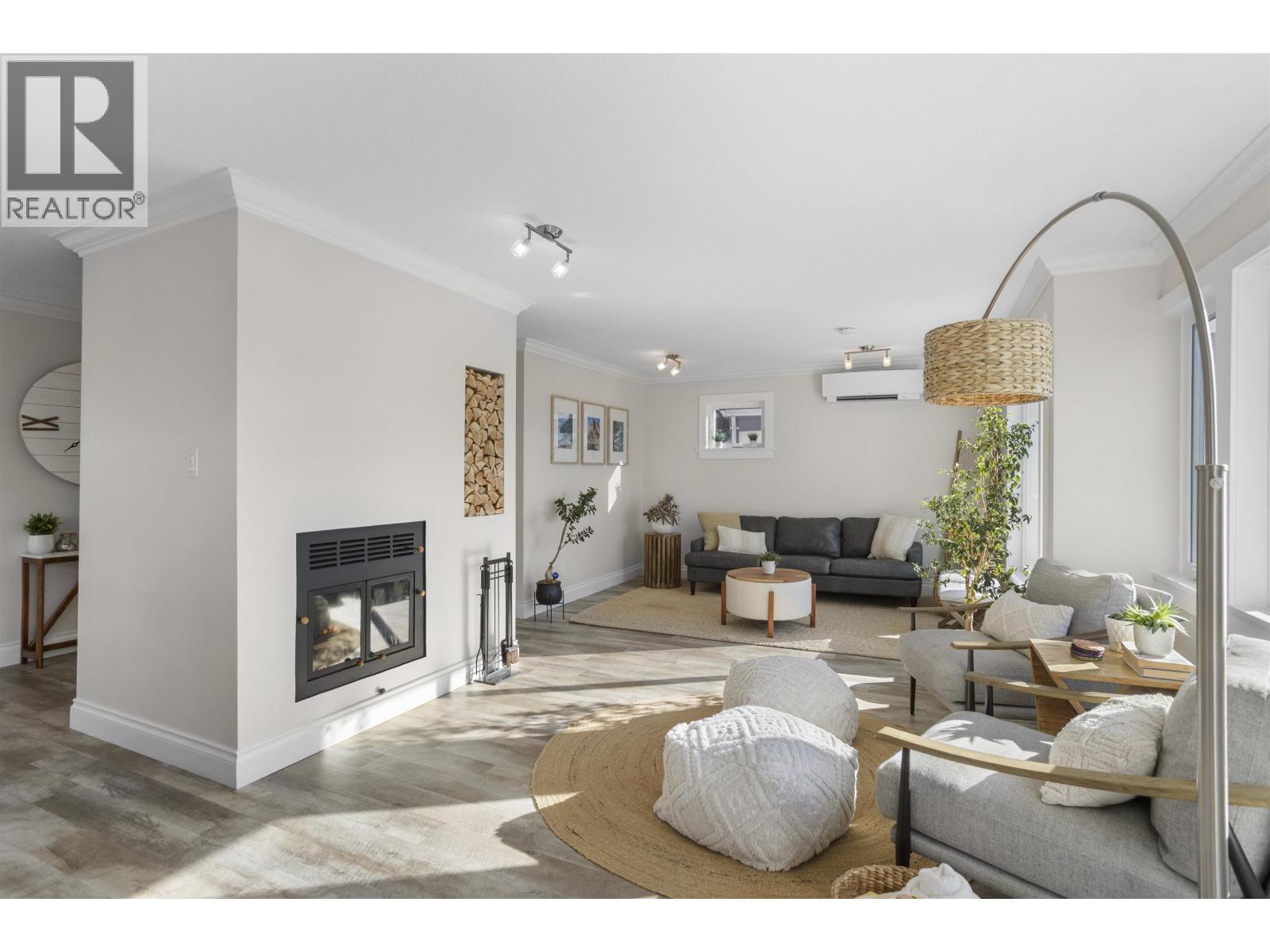 #10-3459 RIVER Road West, Ladner