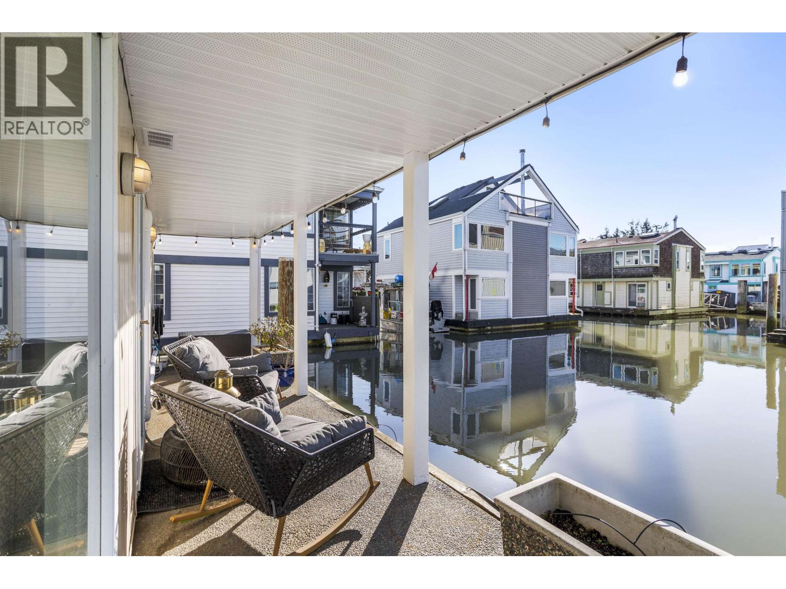 #10-3459 RIVER Road West, Ladner