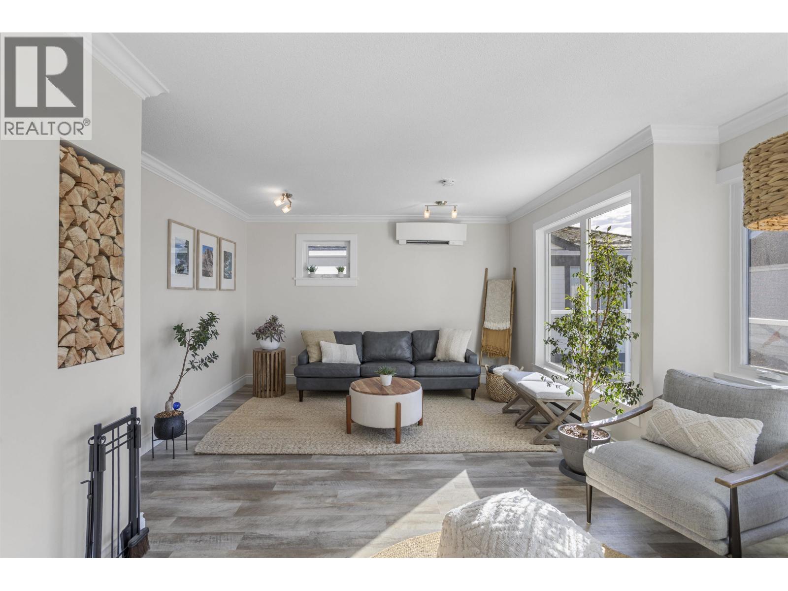 #10-3459 RIVER Road West, Ladner