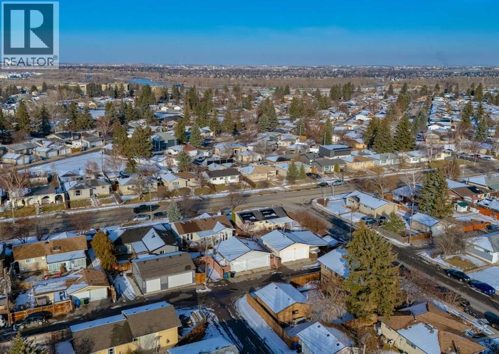 367 ACADIA DRIVE SE - 49