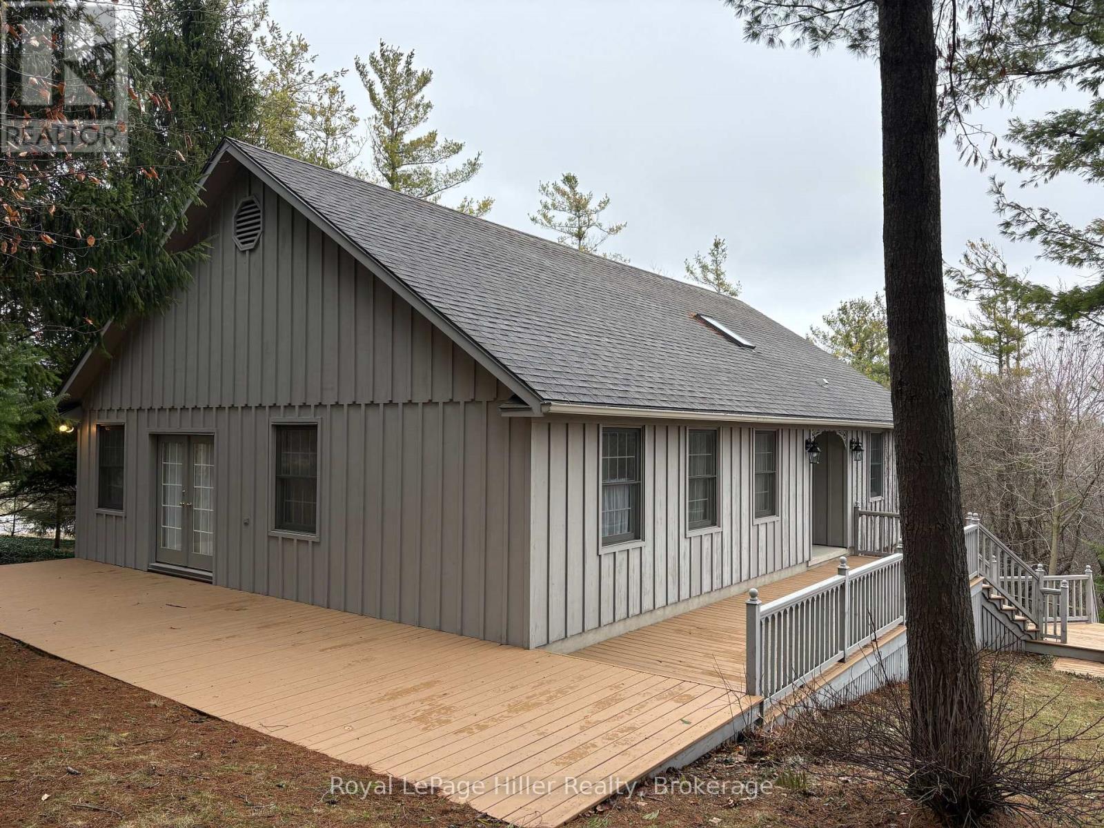 530 HOLMES STREET - 46