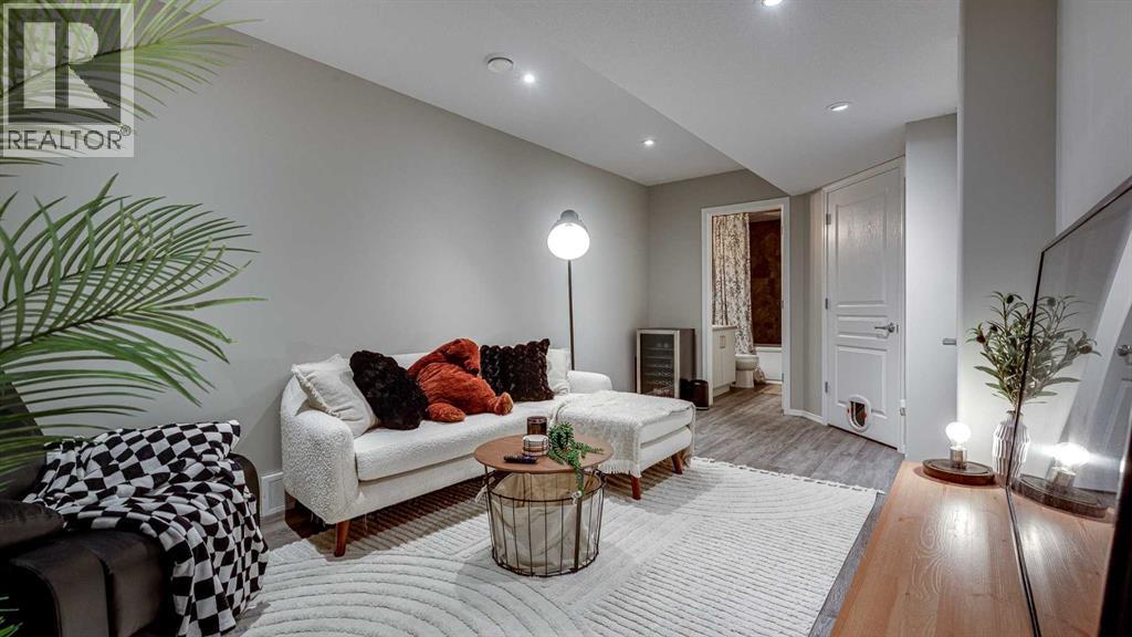 339 Viscount Drive, Red Deer