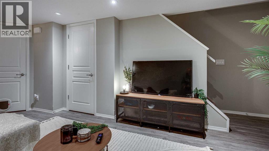 339 Viscount Drive, Red Deer