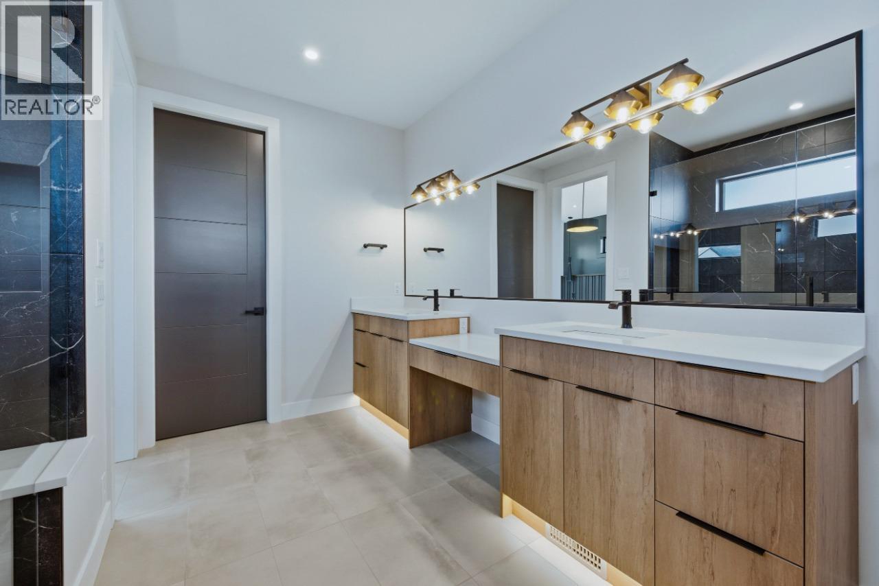  1120 Collinson Court, Kelowna