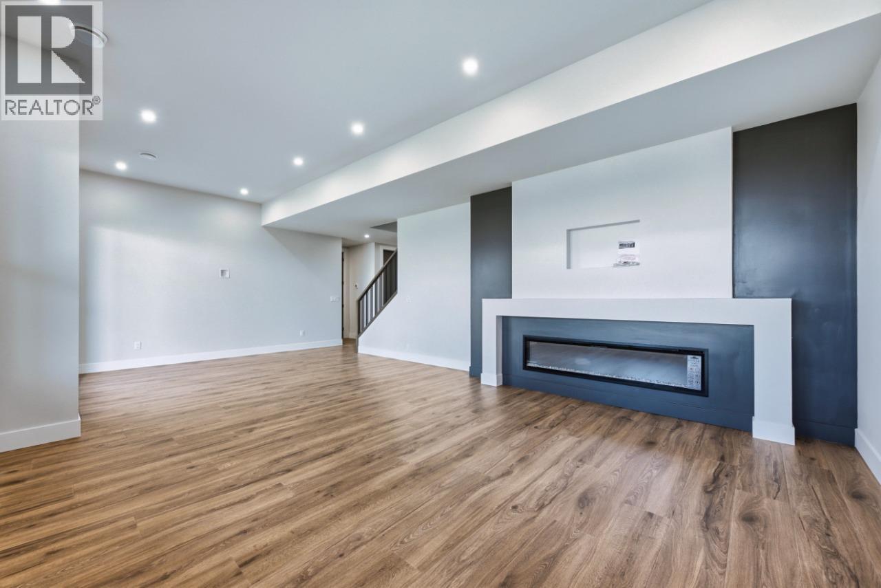  1120 Collinson Court, Kelowna