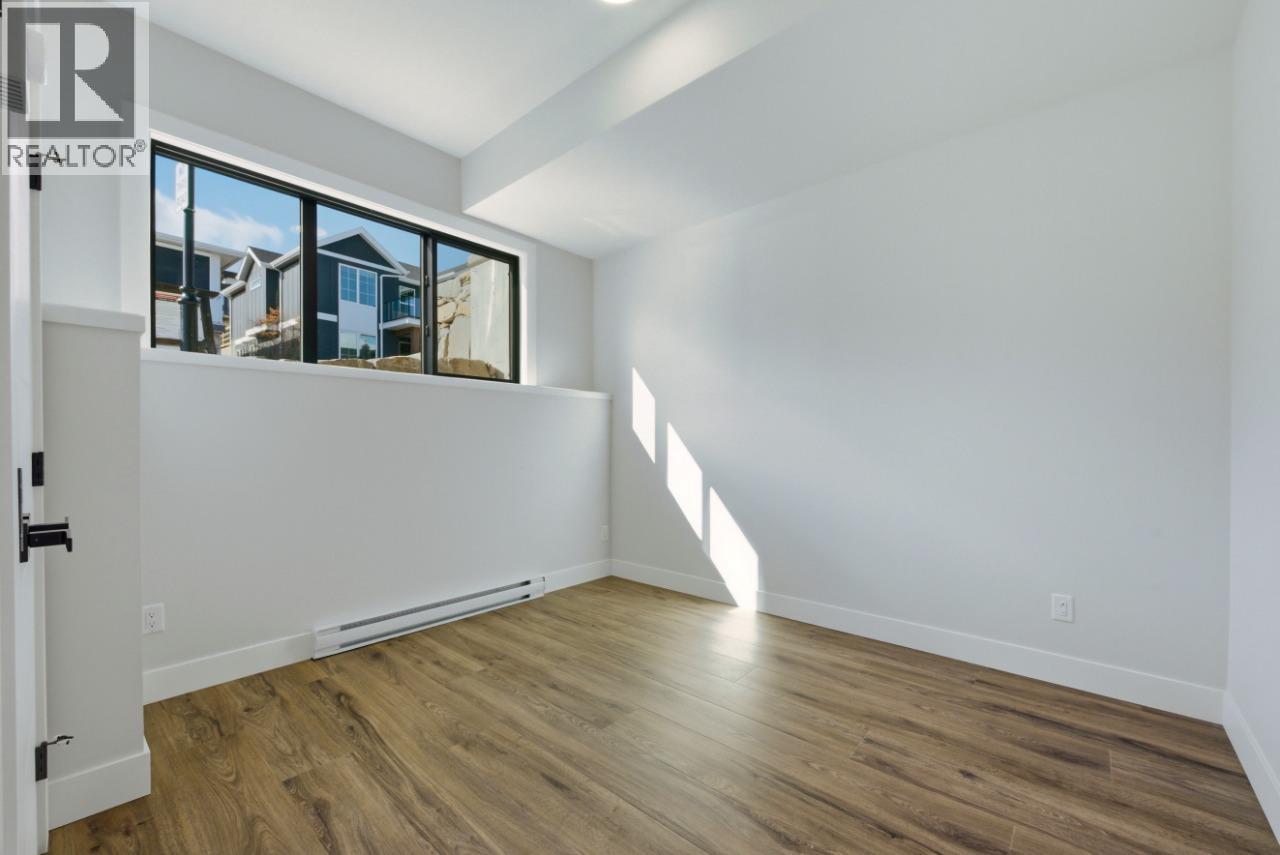  1120 Collinson Court, Kelowna