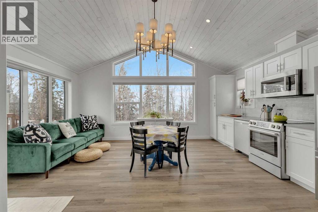 41310 Range Road 282, Rural Lacombe County