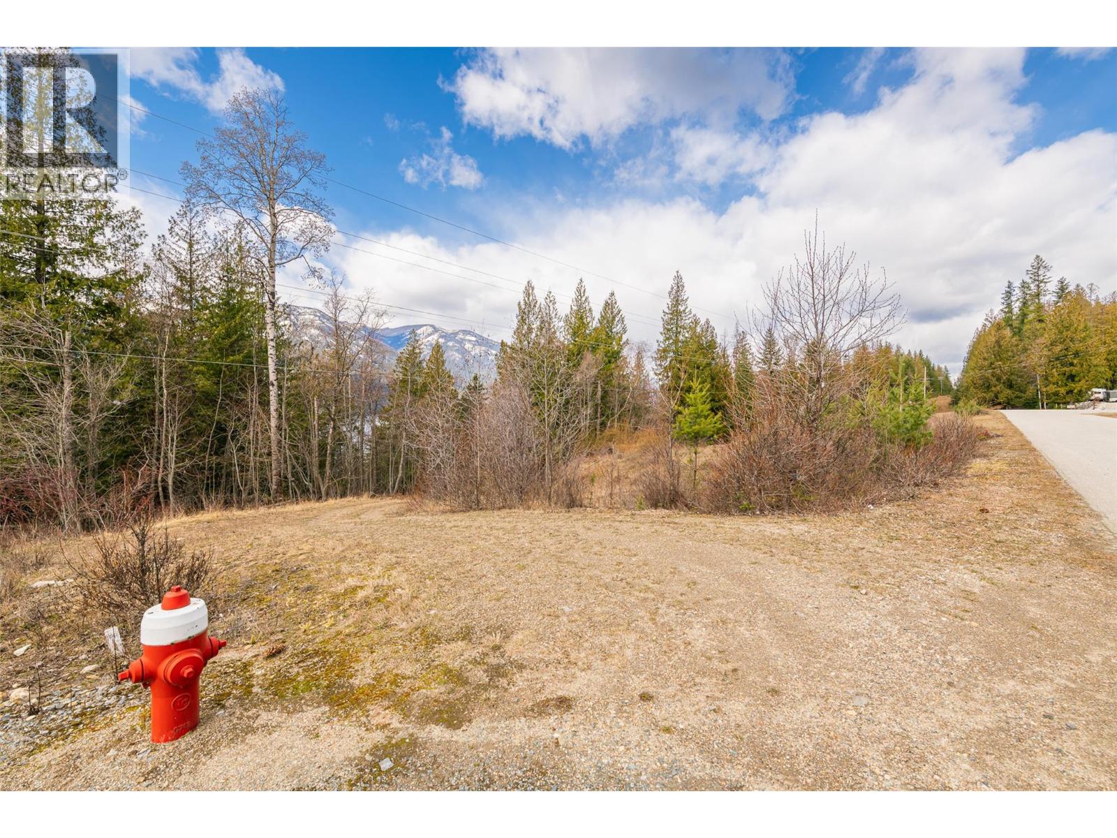 13625 & 13631 Mountain Shores Road, Boswell