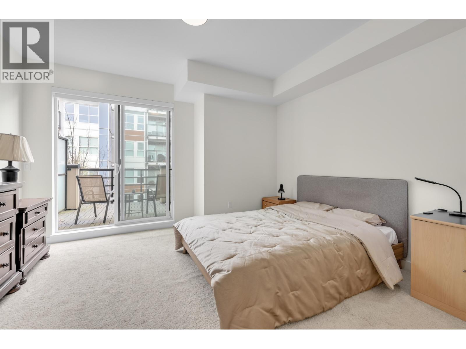 #80-10199 RIVER Drive, Richmond