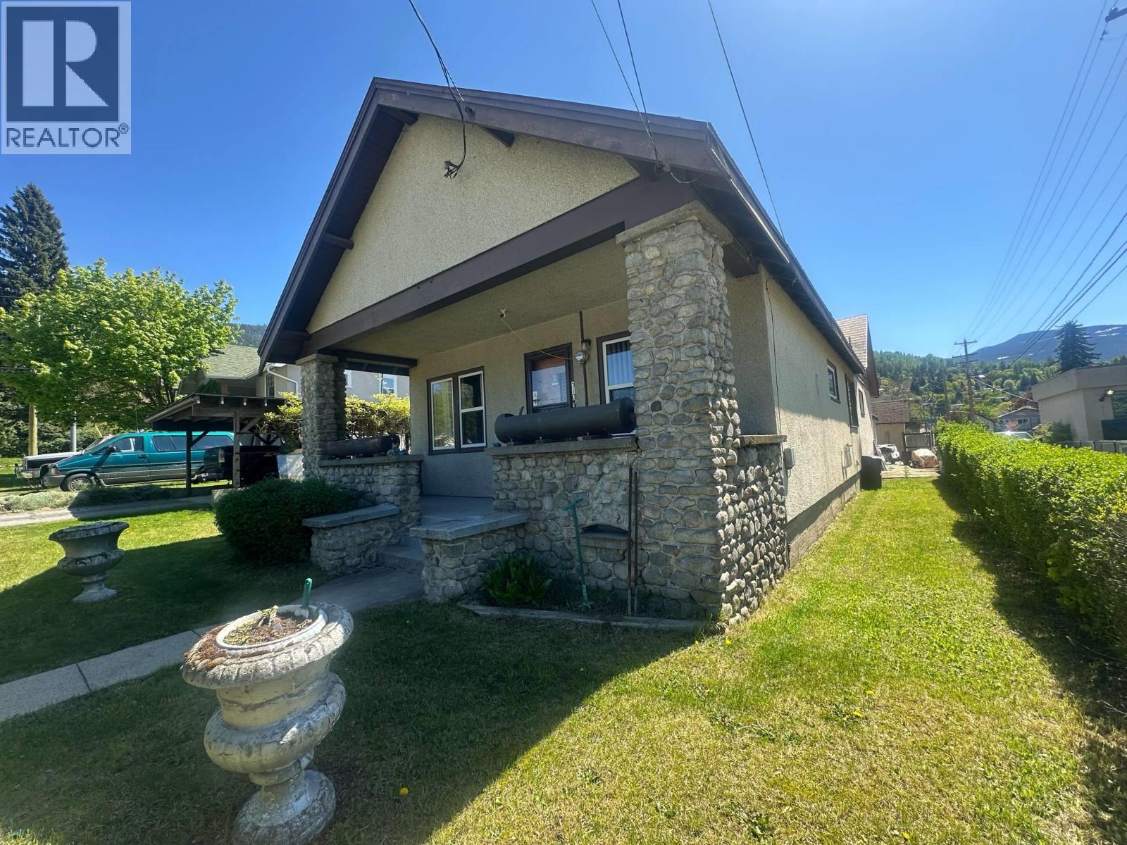 510 KOKANEE Avenue - 3