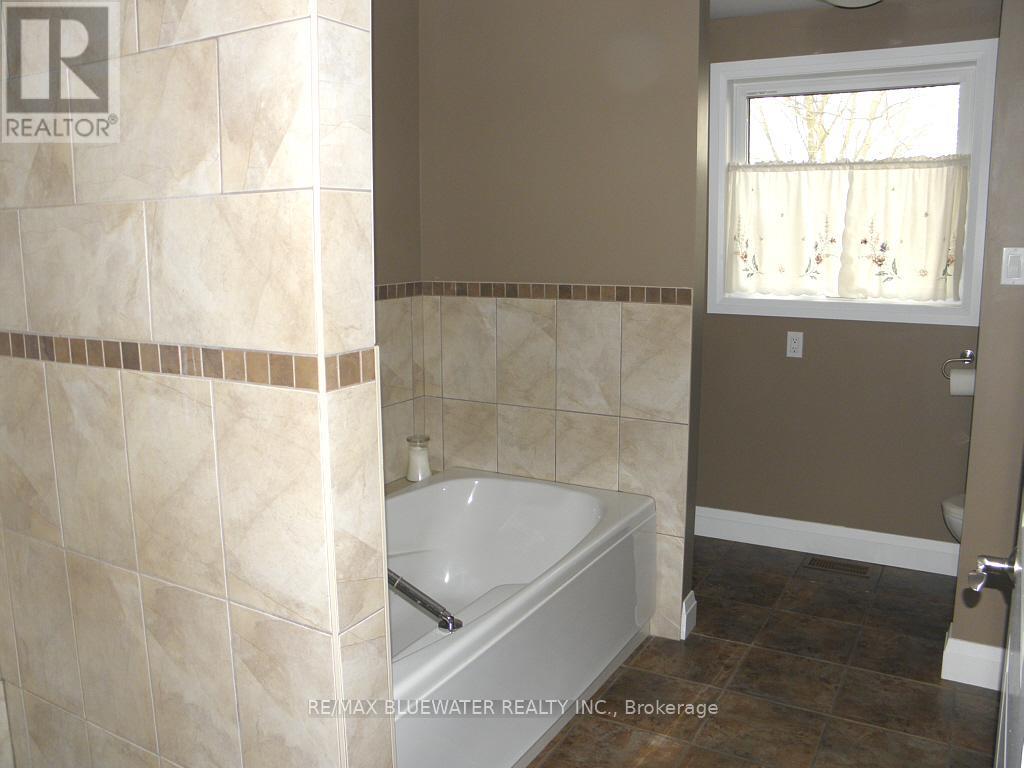 283/279 MAIN STREET Property Photo