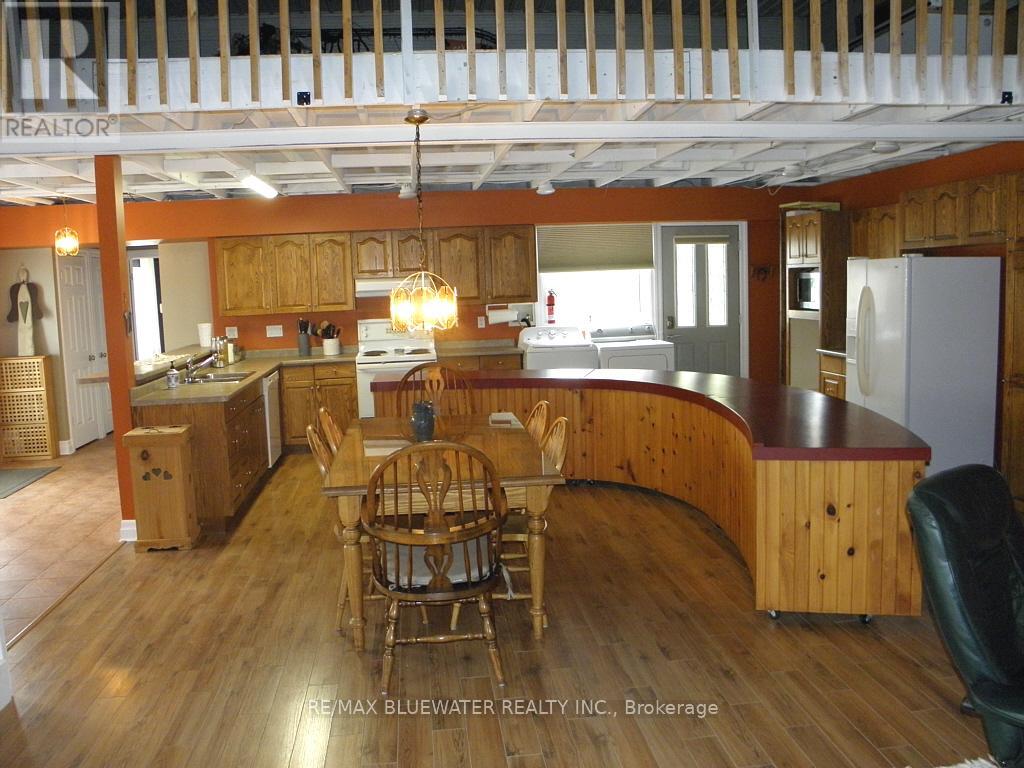 283/279 MAIN STREET Property Photo