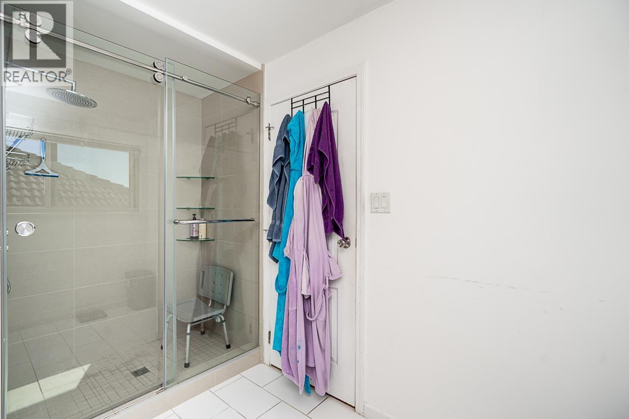 2562 VERBENA PLACE, Coquitlam