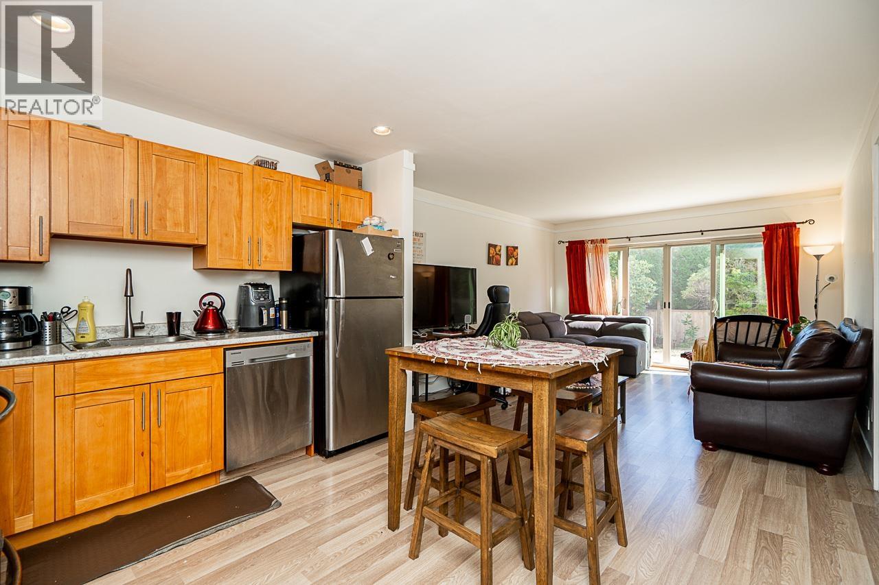 2562 VERBENA PLACE, Coquitlam