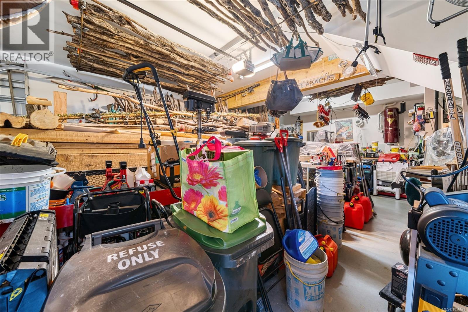 279 Castley Hts - 29