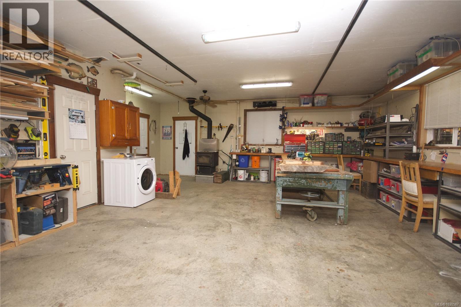 2040 SUN KING RD - 14