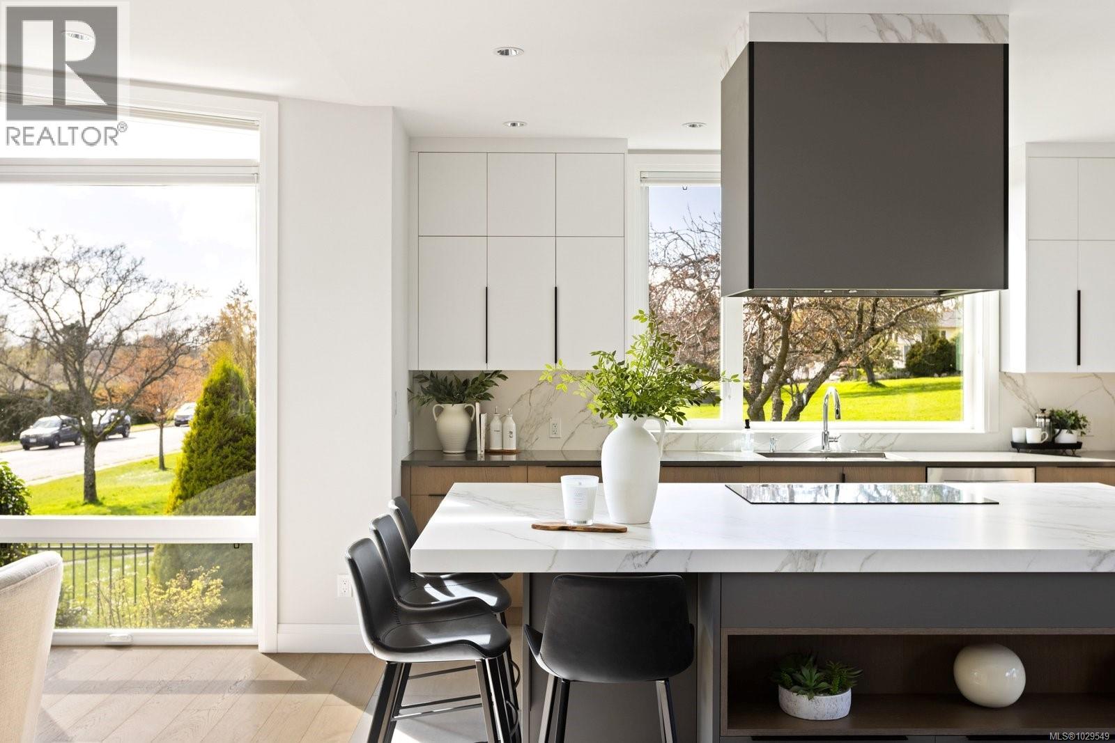 2324 MIDDOWNE RD - 16