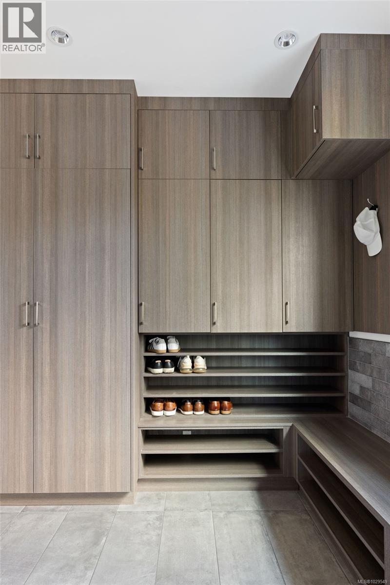 2324 MIDDOWNE RD - 26