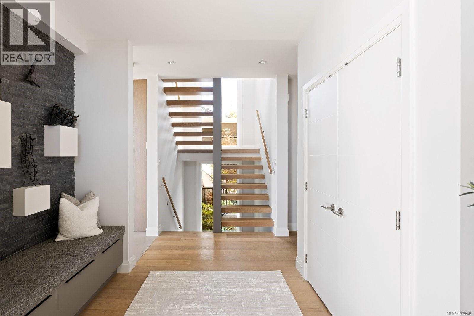 2324 MIDDOWNE RD - 30