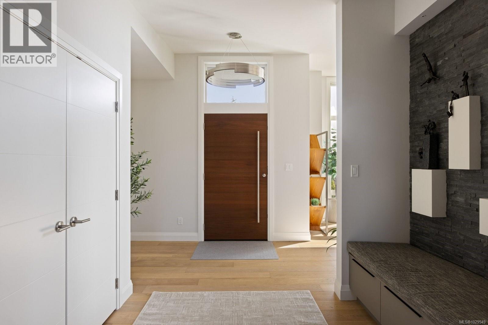 2324 MIDDOWNE RD - 31