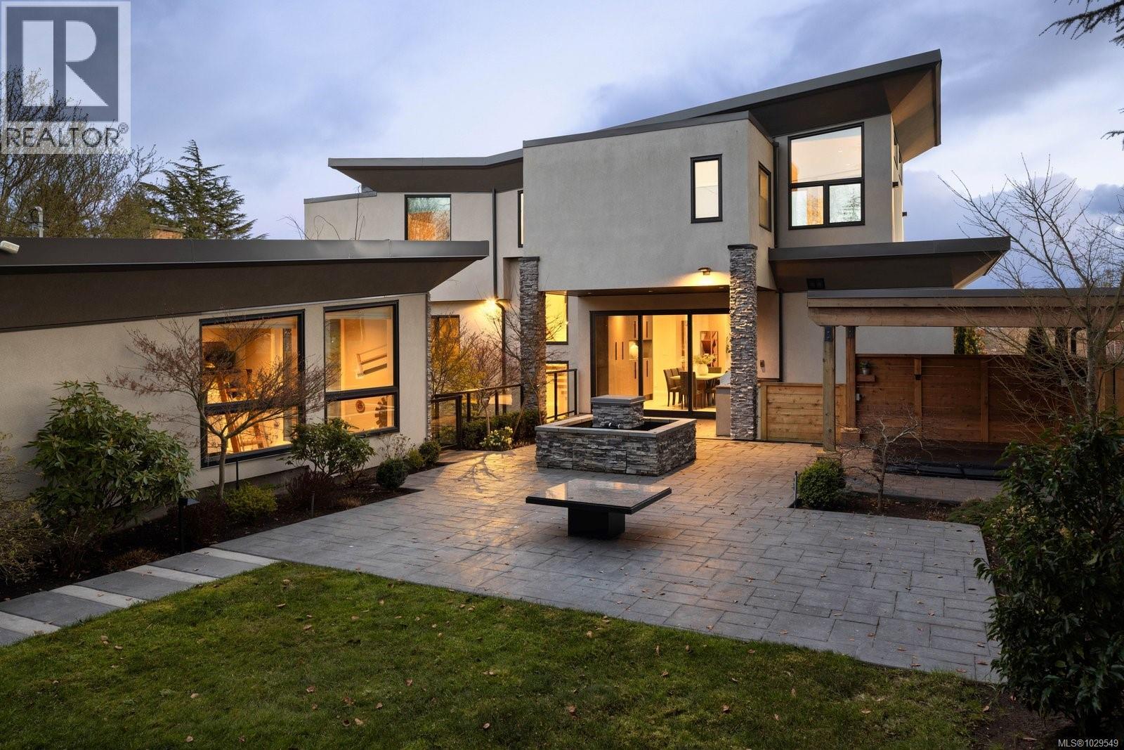 2324 MIDDOWNE RD - 52