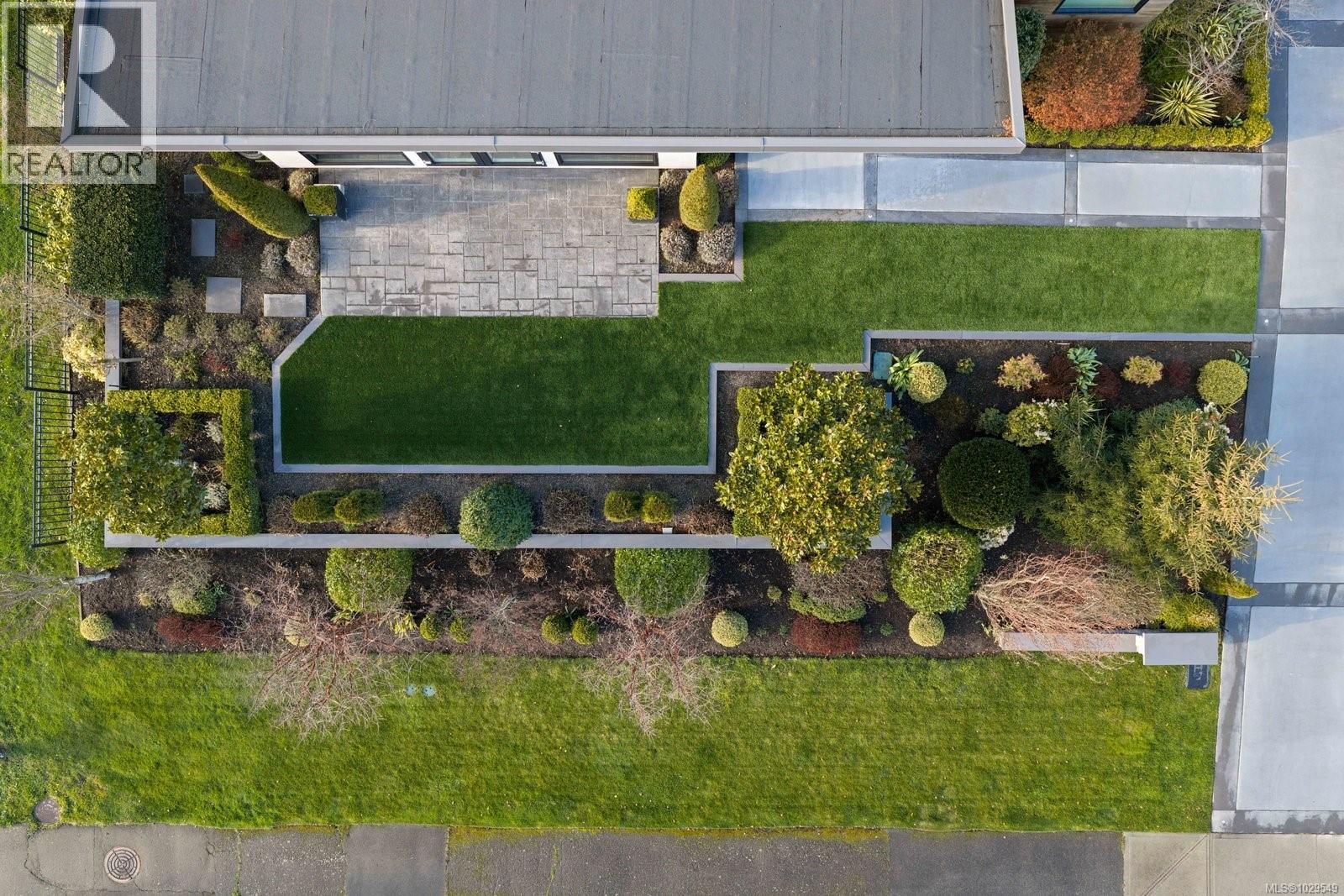 2324 MIDDOWNE RD - 56