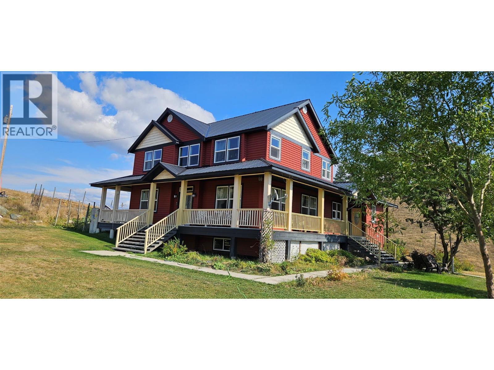 1670 HULME CREEK Road - 1