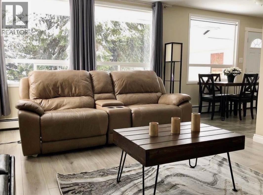 113 SAGUENAY STREET - Image 2