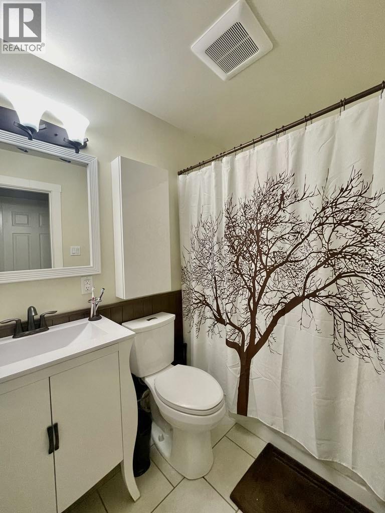 113 SAGUENAY STREET - 9