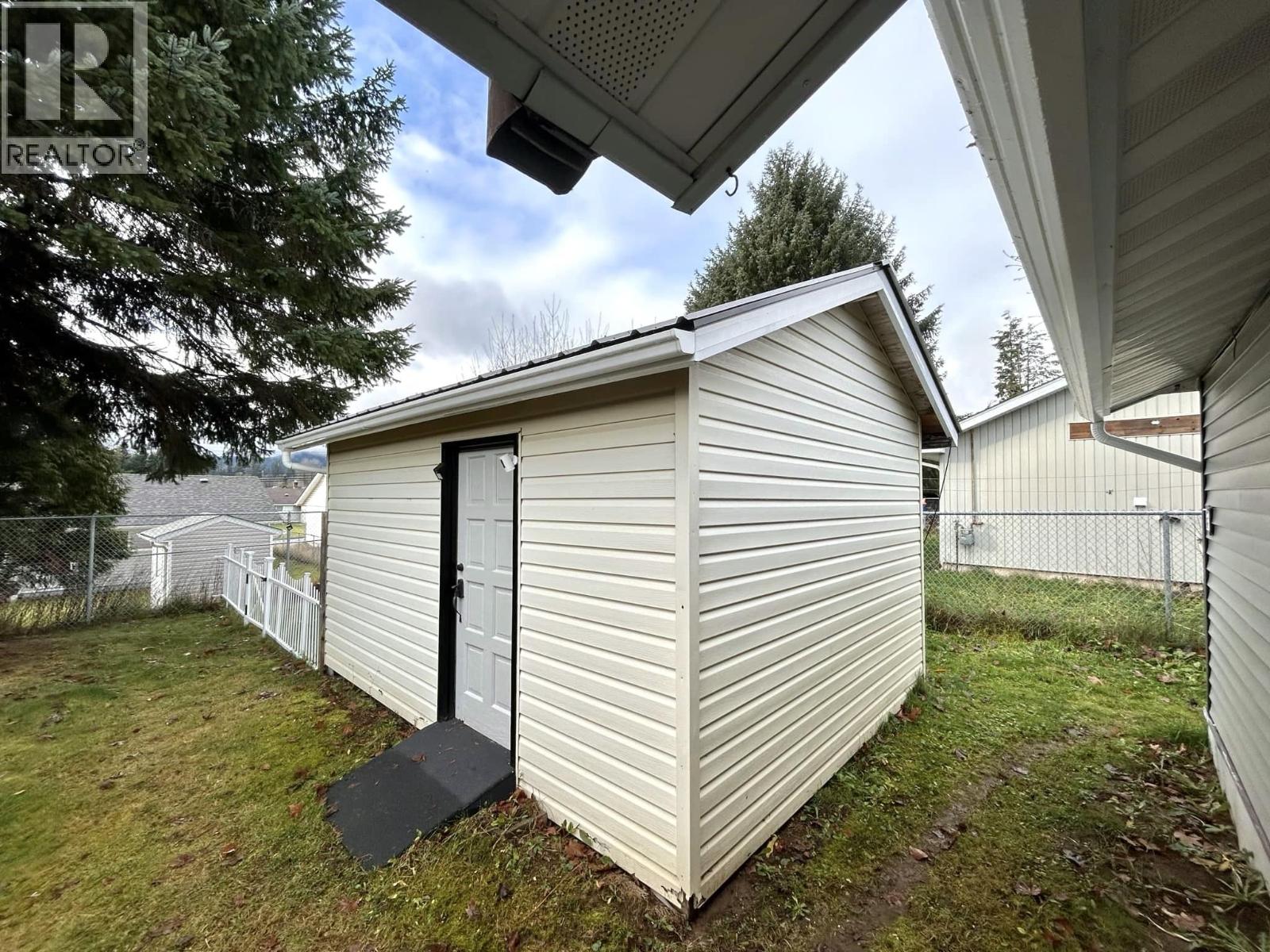 113 SAGUENAY STREET - 13