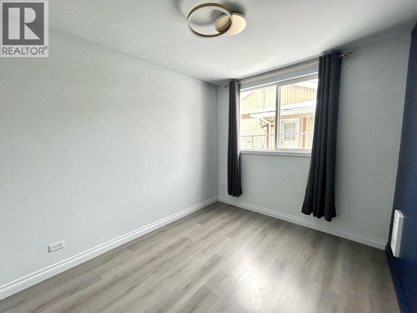 113 SAGUENAY STREET - 11