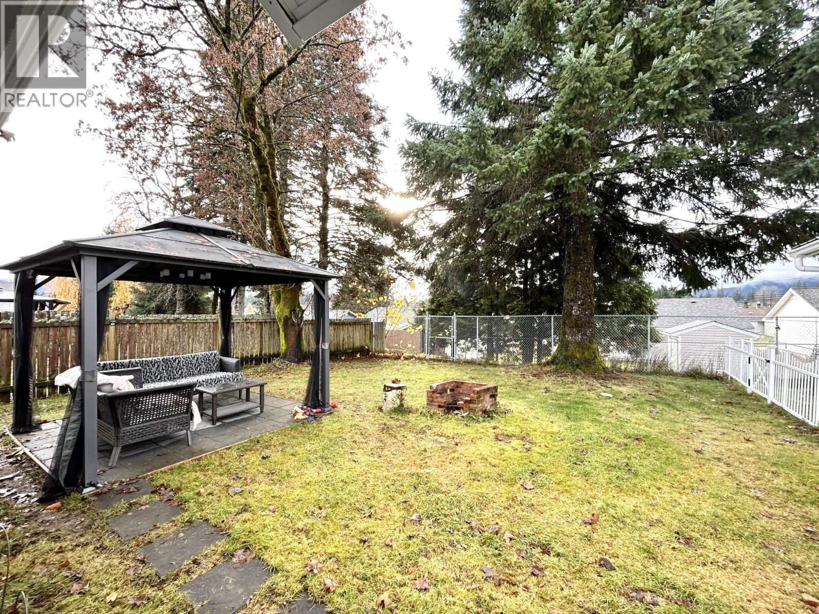 113 SAGUENAY STREET - 14