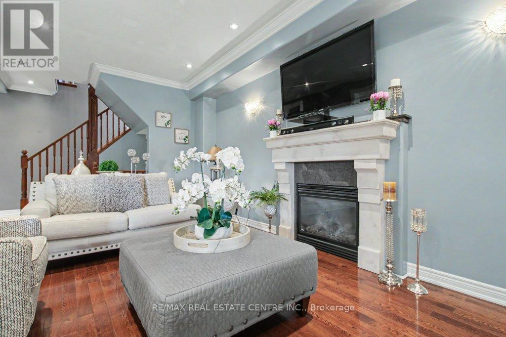 284 NORMANHURST AVENUE - 20