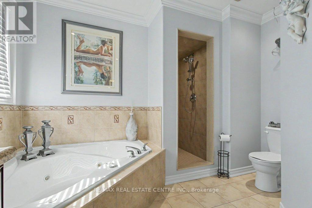 284 NORMANHURST AVENUE - 33