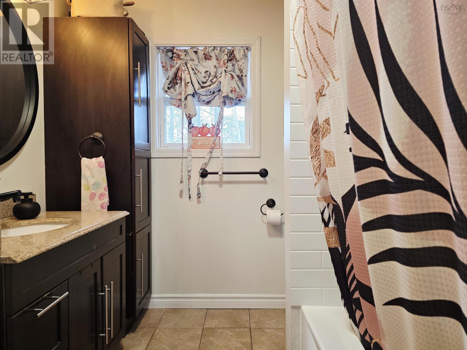 Property 21 of 45 of 42 Eleventh Street