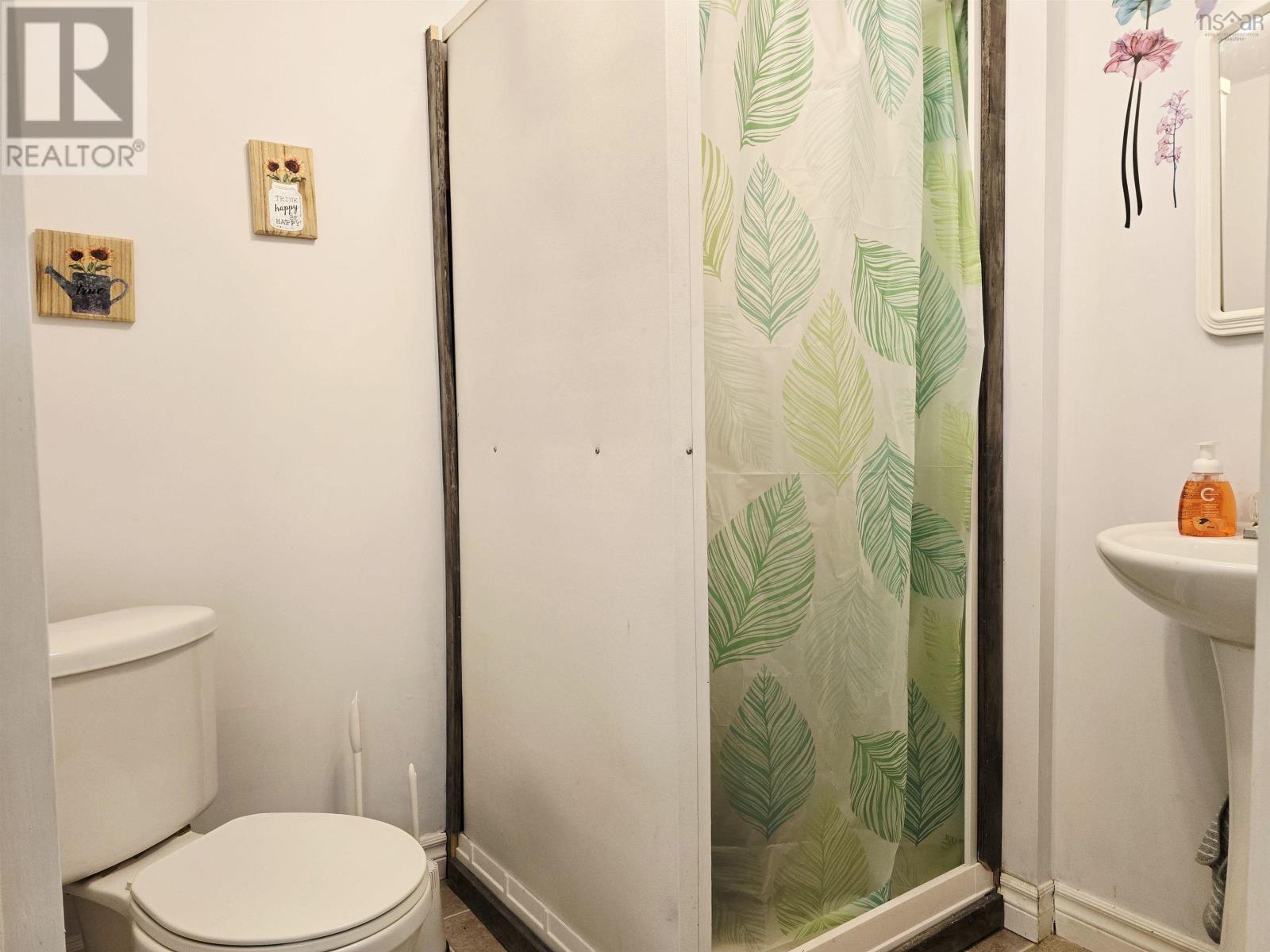 Property 38 of 45 of 42 Eleventh Street