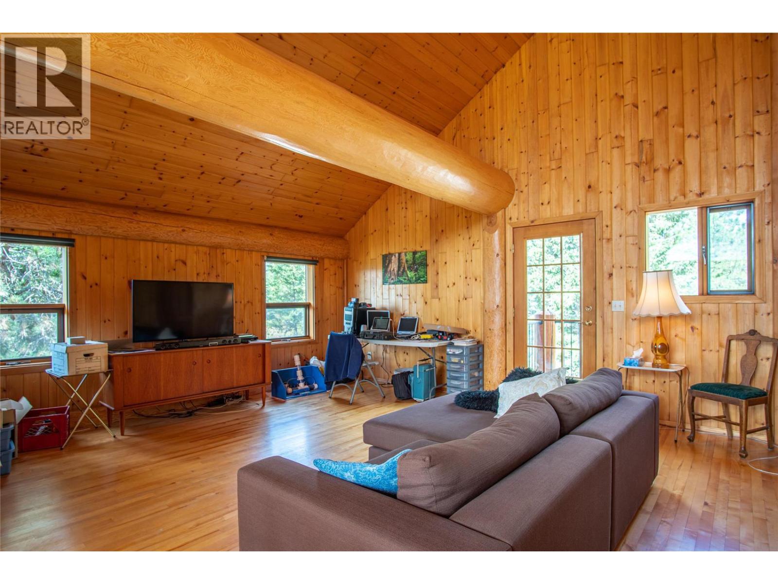 20 Valeview Road, Lumby