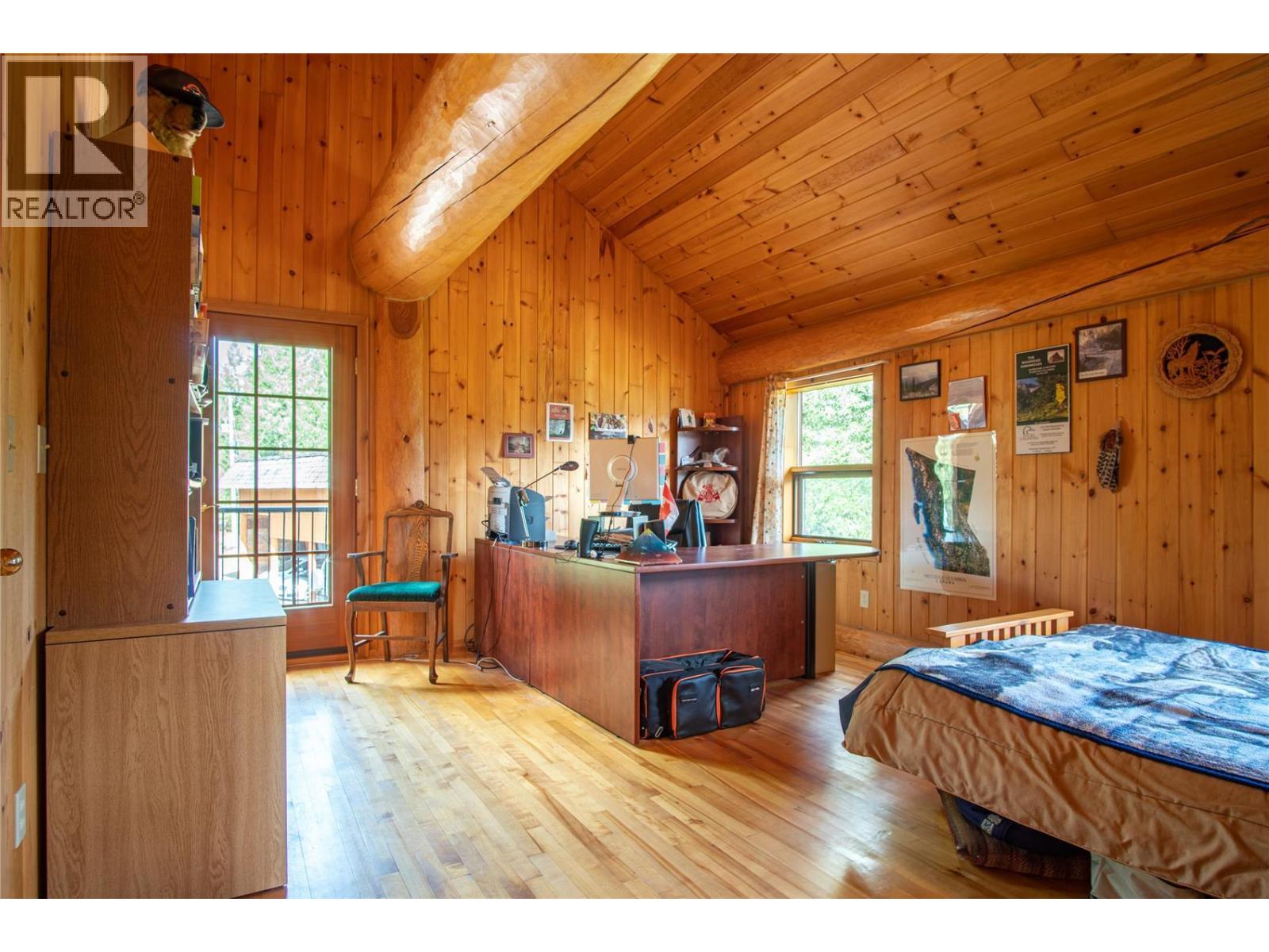 20 Valeview Road, Lumby