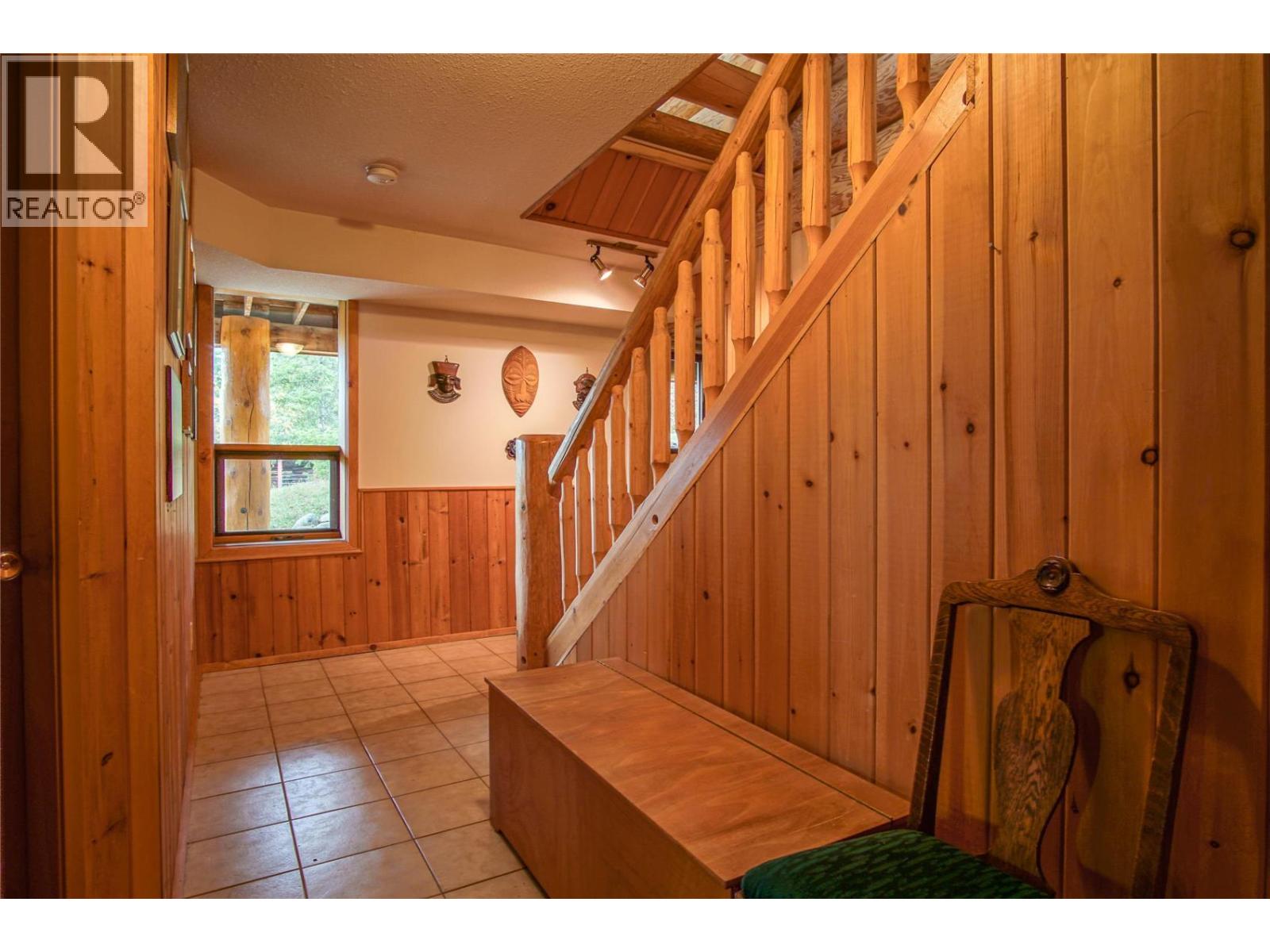 20 Valeview Road, Lumby